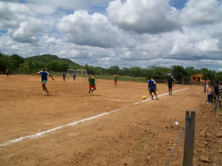 COPA DO TOMATE ASS. PANELAS E BAIXA FUNDA VENCEM